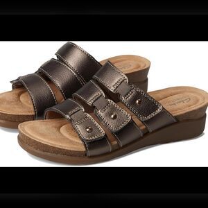 (W-4383) Clarks Calenne Lily Sz 9.5W